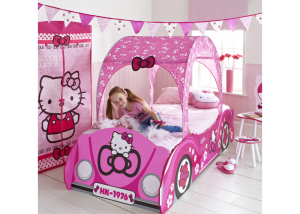 Hello Kitty meisjeskamer met hemelbed  Meisjeskamers